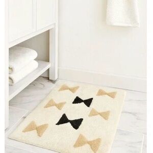 NEW Opalhouse Jungalow 18x30" Geometric Tufted Bath Rug In Cream / Black